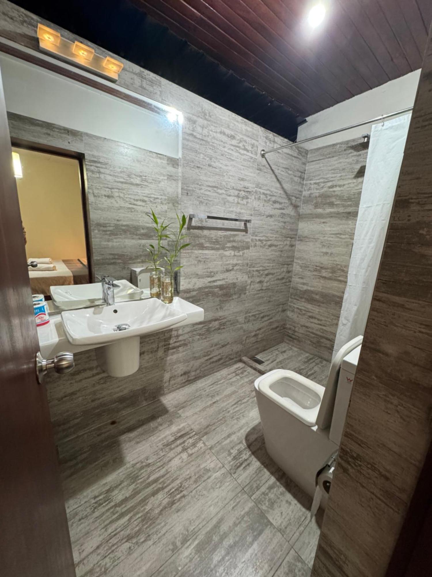 Ceystay Colombo Ngoại thất bức ảnh